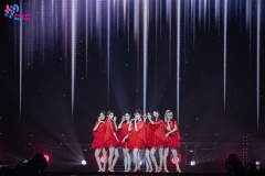 OH-MY-GIRL-Concert1