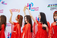 OH-MY-GIRL-Red-Carpet4
